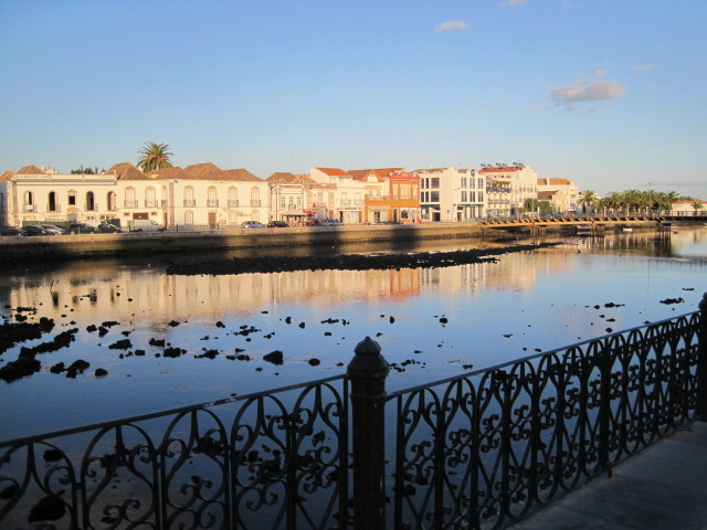The river bank and Military Bridge