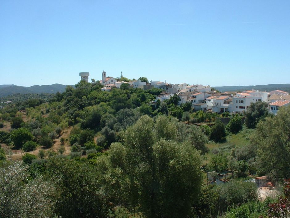 Across the valley to the water tower in Salir
