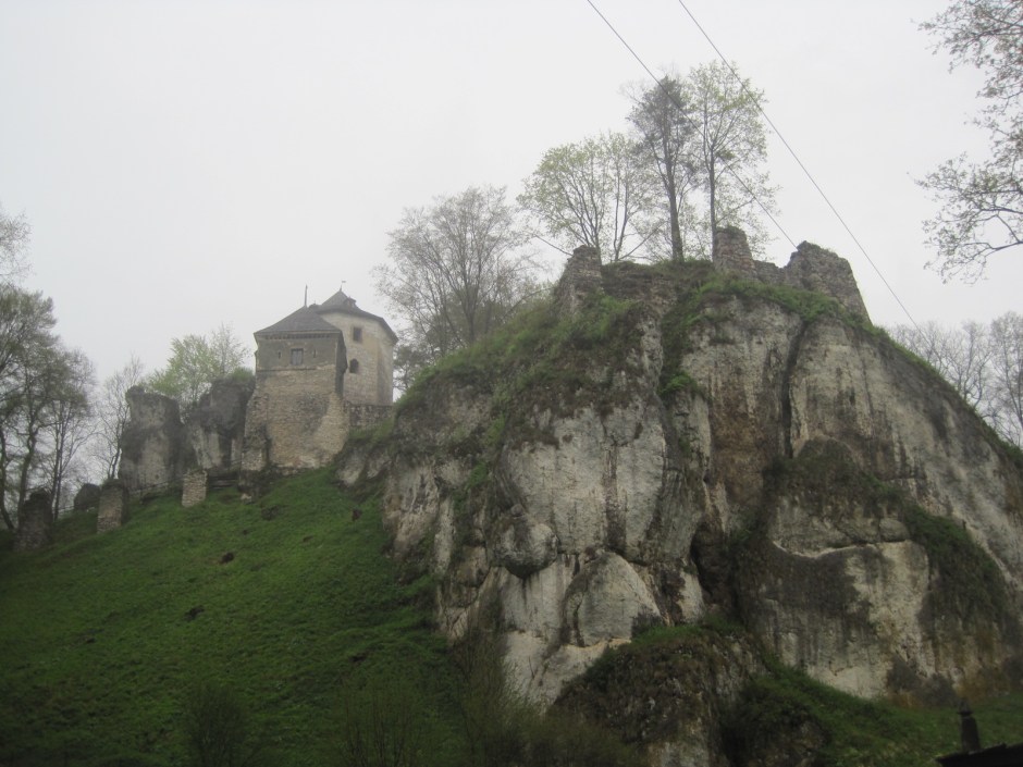 The castle ruins at Ojców