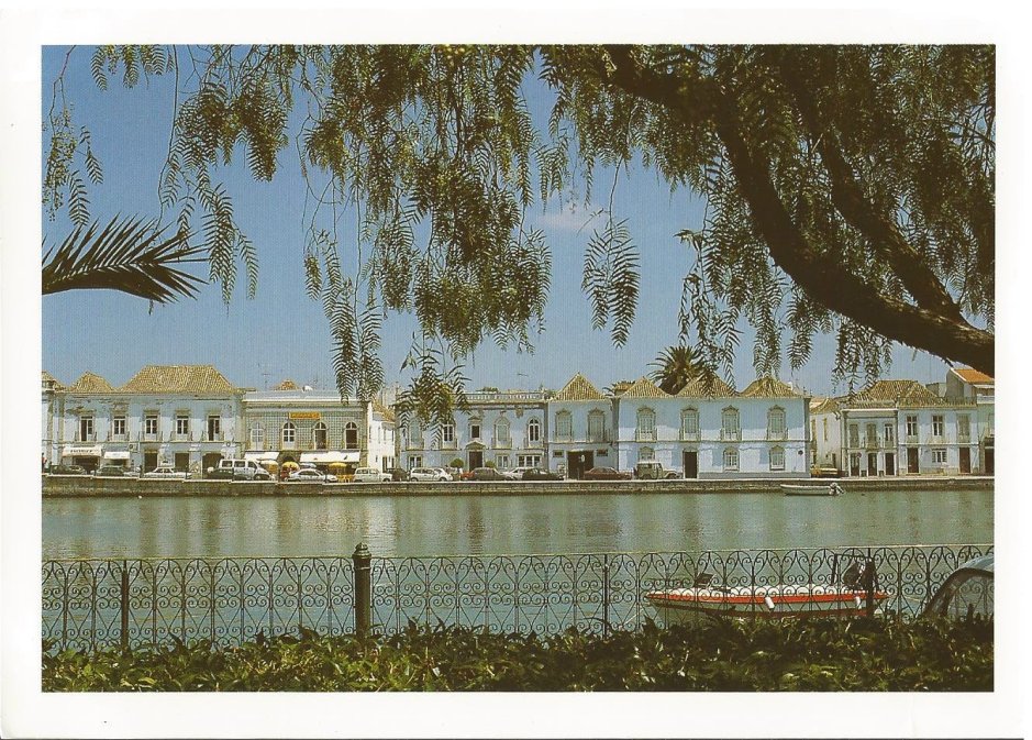 I'll soon be strolling in the riverbank gardens again.  