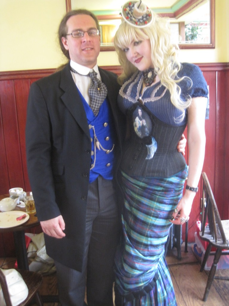 And posing, when requested, with her husband, Leo