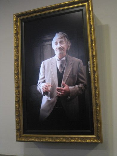 Your genial host, Robert Ropner