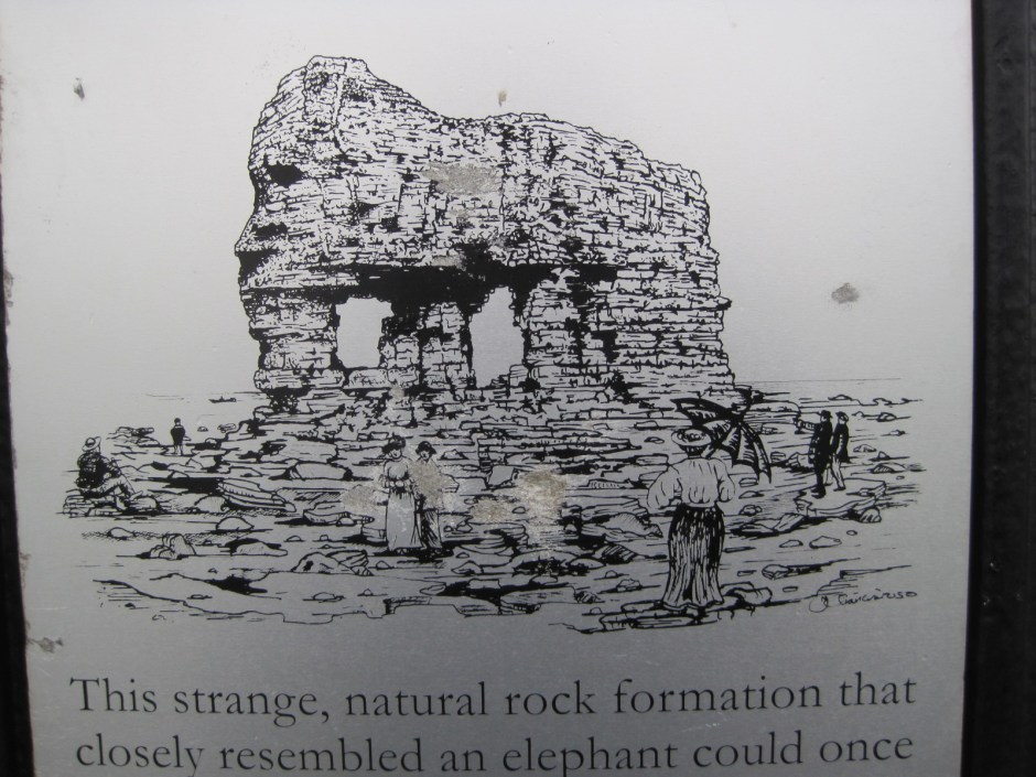 Elephant Rock, which collapsed in 1891