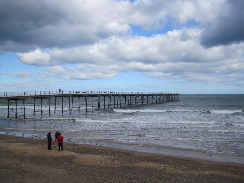 The promenade leads directly to the pier 