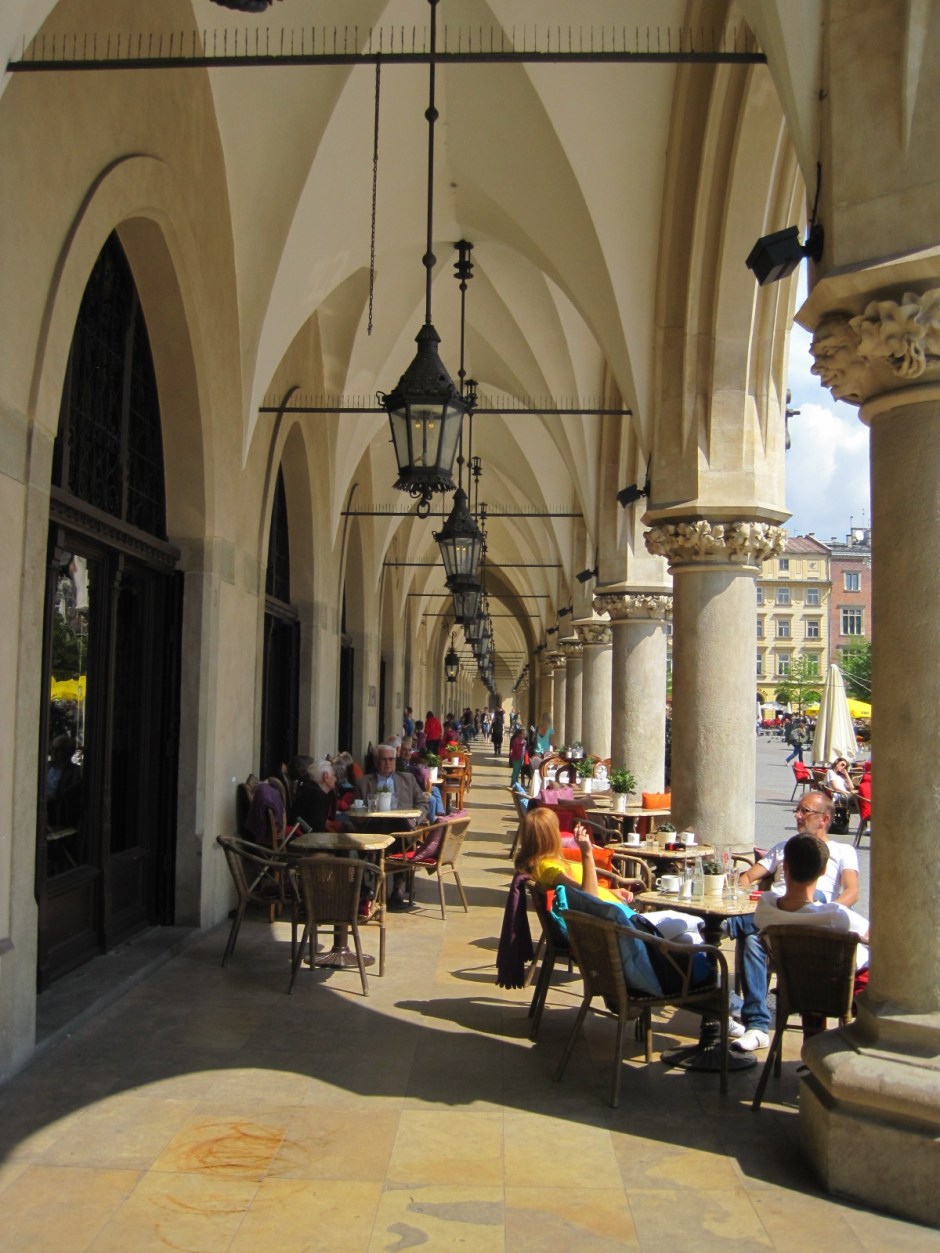 Cafe culture in the arcades of the Sukiennice