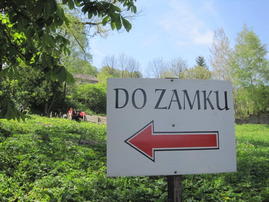 Another castle sign!