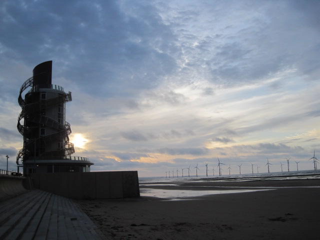 Its setting on the waterfront is quite dramatic