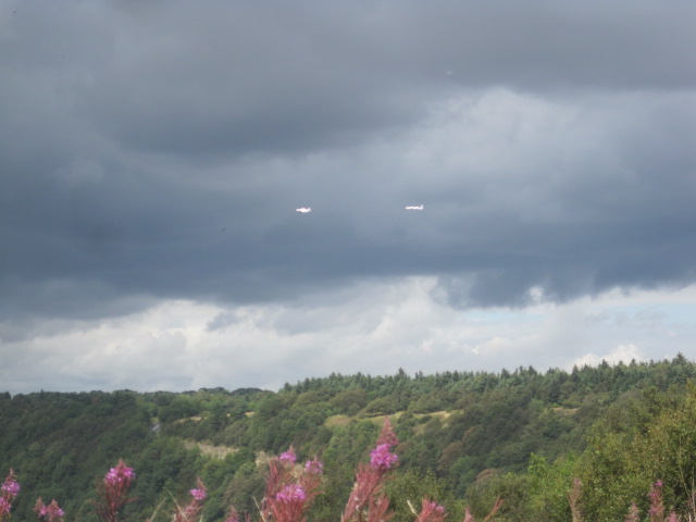 Clinging on, in search of a thermal