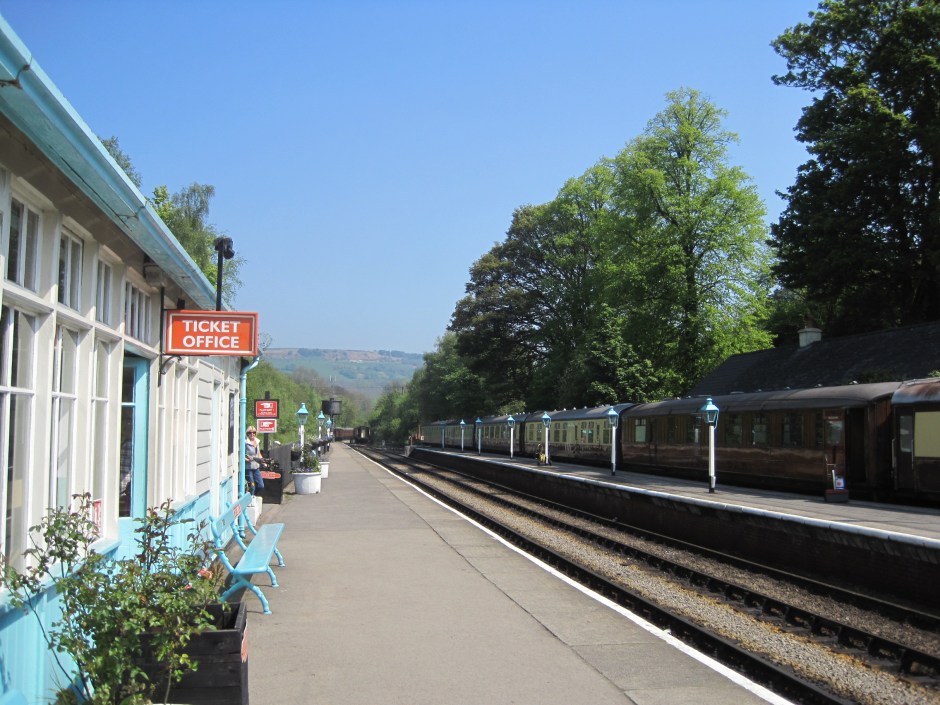 Such a blue sky! Yes, it is England.