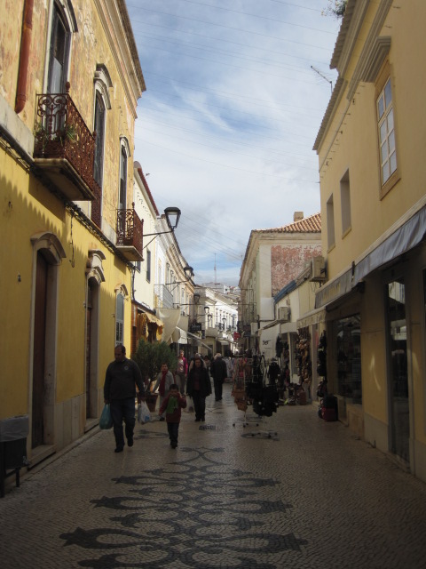 The pedestrianised streets of the centre