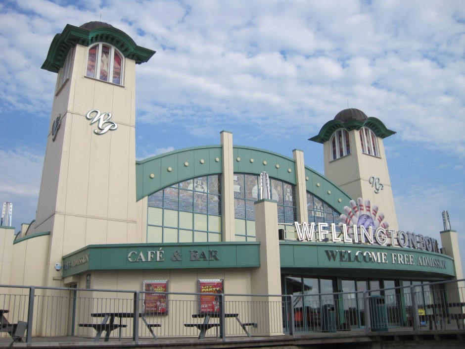 Wellington Pier's an interesting shape (note the benches)